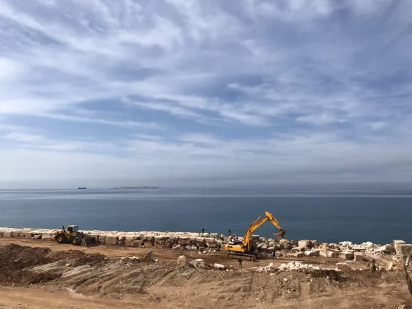 Marine Breakwaters